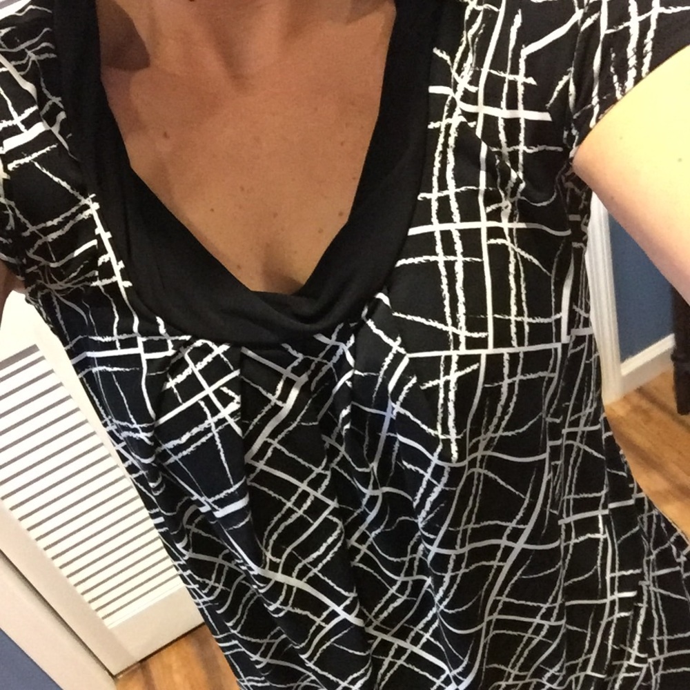 Black and white top